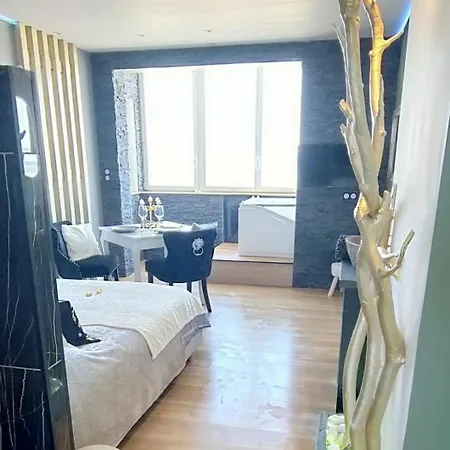 Romantique Vue Face Apartment *