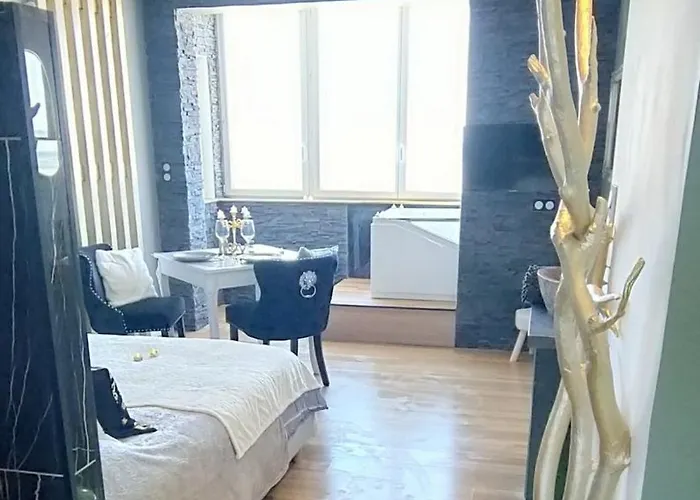 Romantique Vue Face Apartment *
